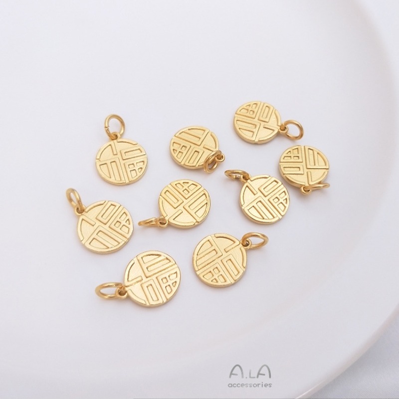 Jewelry Making Vietnam - Ciondolo con Carattere Fu in Oro